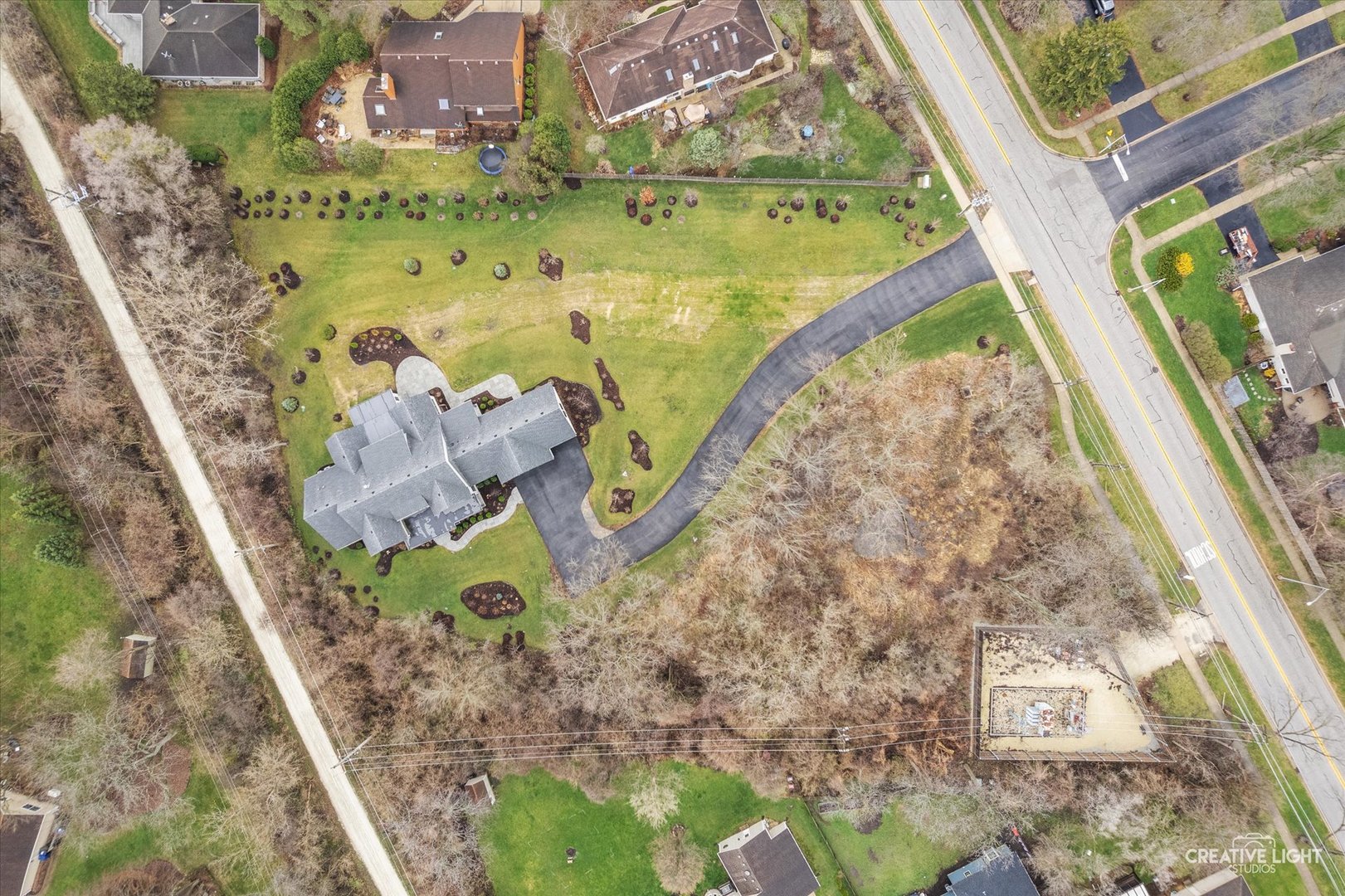 1862 West Wiesbrook Road Wheaton IL 60189