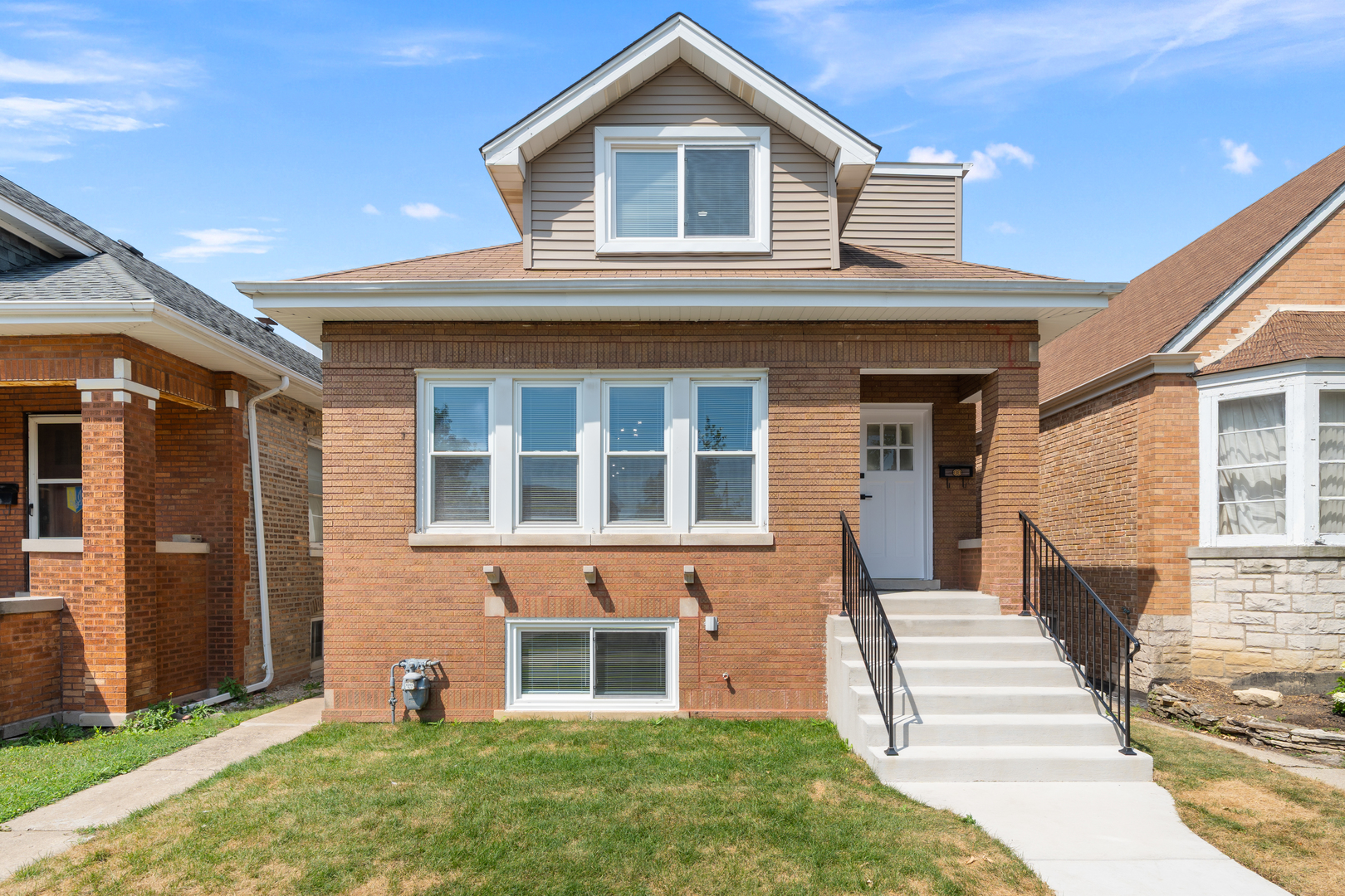 4230 North Monitor Avenue Chicago IL 60634