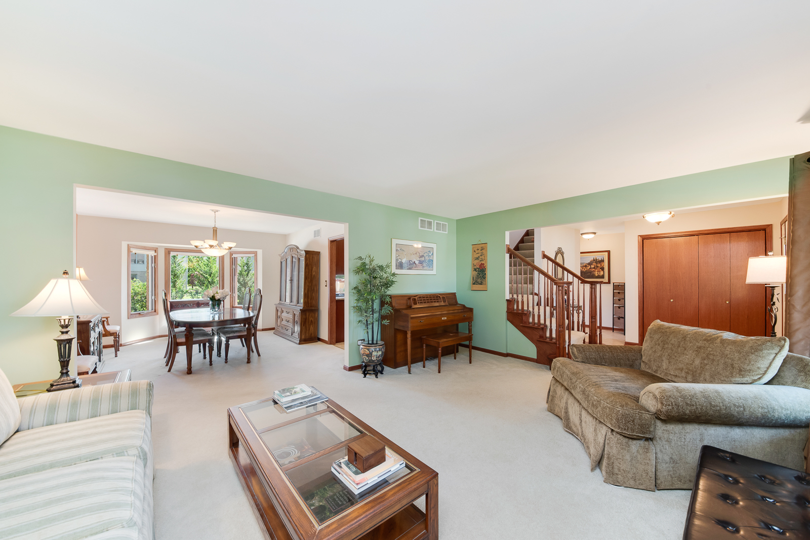 1629 Chauser Lane Woodridge IL 60517
