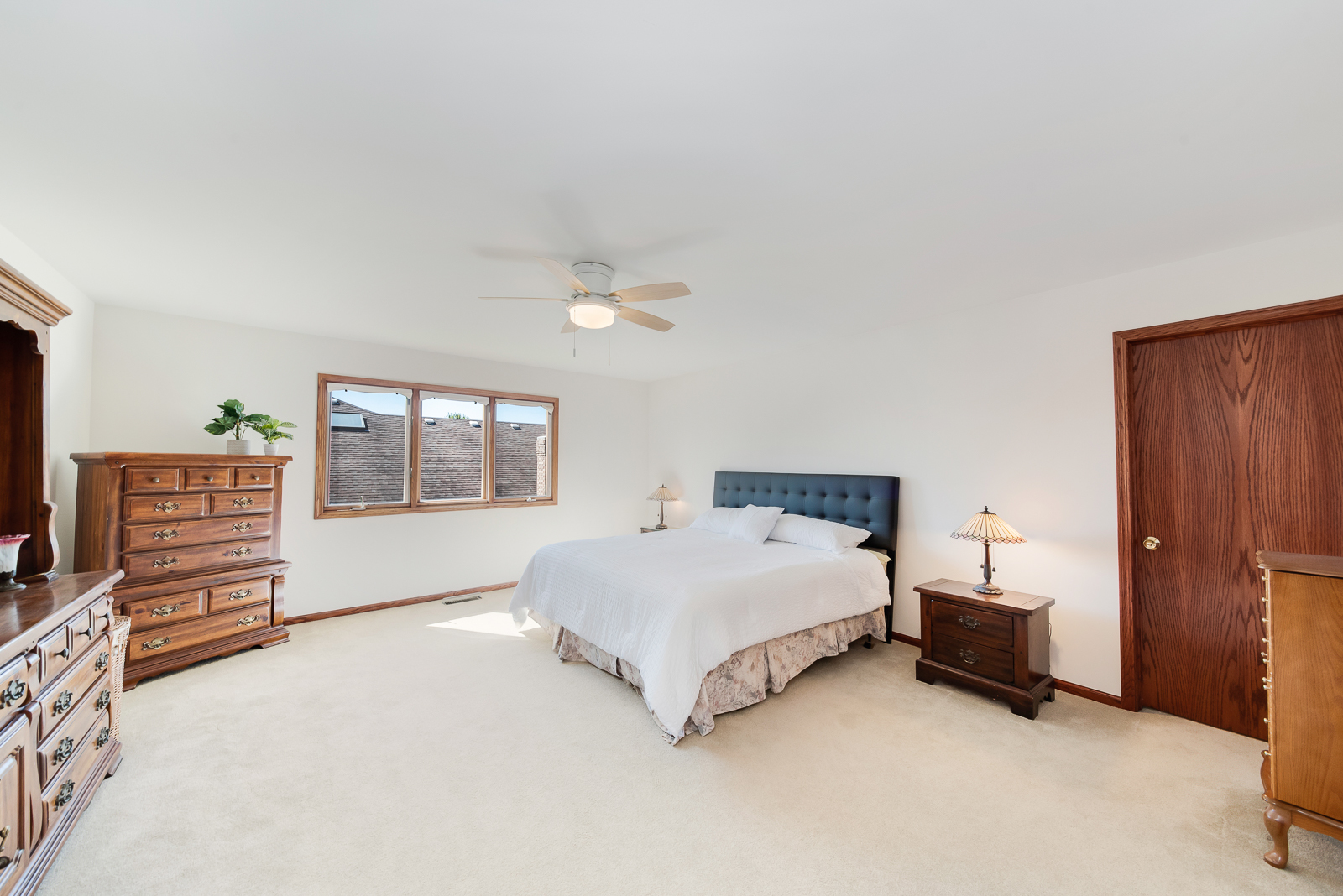 1629 Chauser Lane Woodridge IL 60517