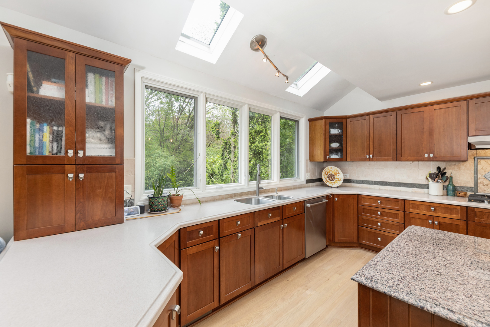 5419 Grand Avenue Downers Grove IL 60515