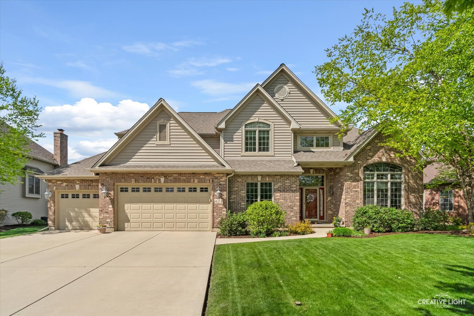 614 Pine Street Sugar Grove IL 60554