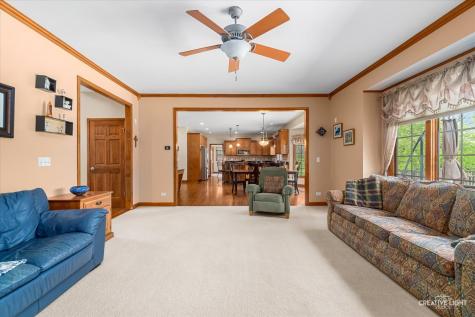 614 Pine Street Sugar Grove IL 60554