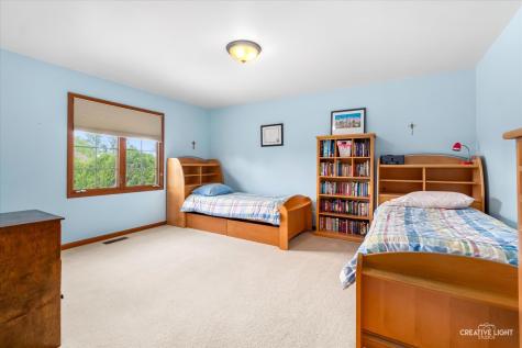 614 Pine Street Sugar Grove IL 60554