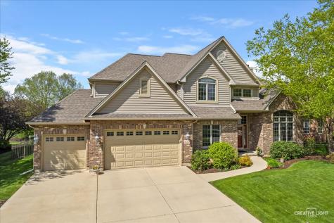 614 Pine Street Sugar Grove IL 60554