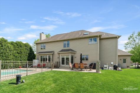 614 Pine Street Sugar Grove IL 60554