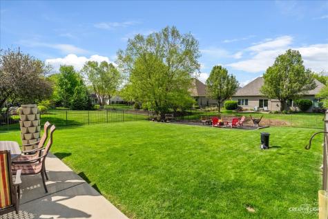 614 Pine Street Sugar Grove IL 60554
