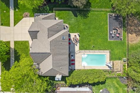 614 Pine Street Sugar Grove IL 60554