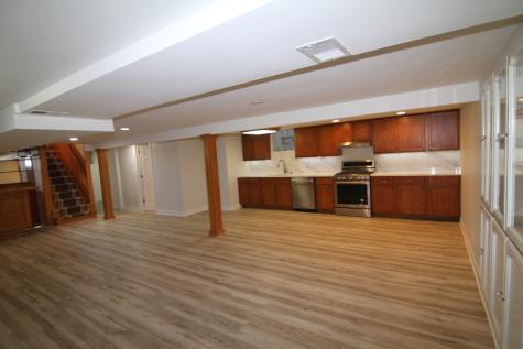 3759 North Pioneer Avenue Chicago IL 60634