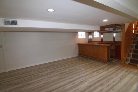 3759 North Pioneer Avenue Chicago IL 60634