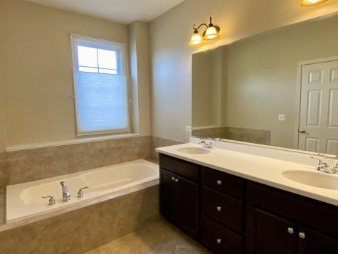 1288 Westlake Drive Cary IL 60013