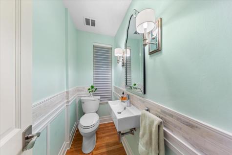 2324 West Mclean Avenue Chicago IL 60647