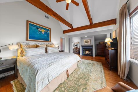 2324 West Mclean Avenue Chicago IL 60647