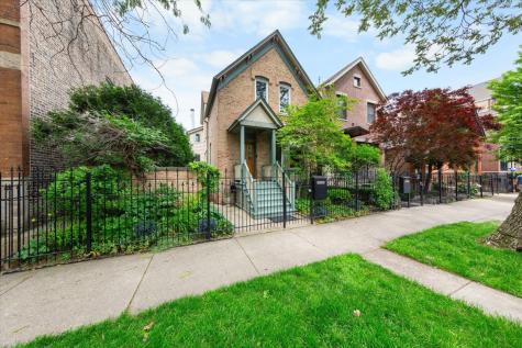 2324 West Mclean Avenue Chicago IL 60647