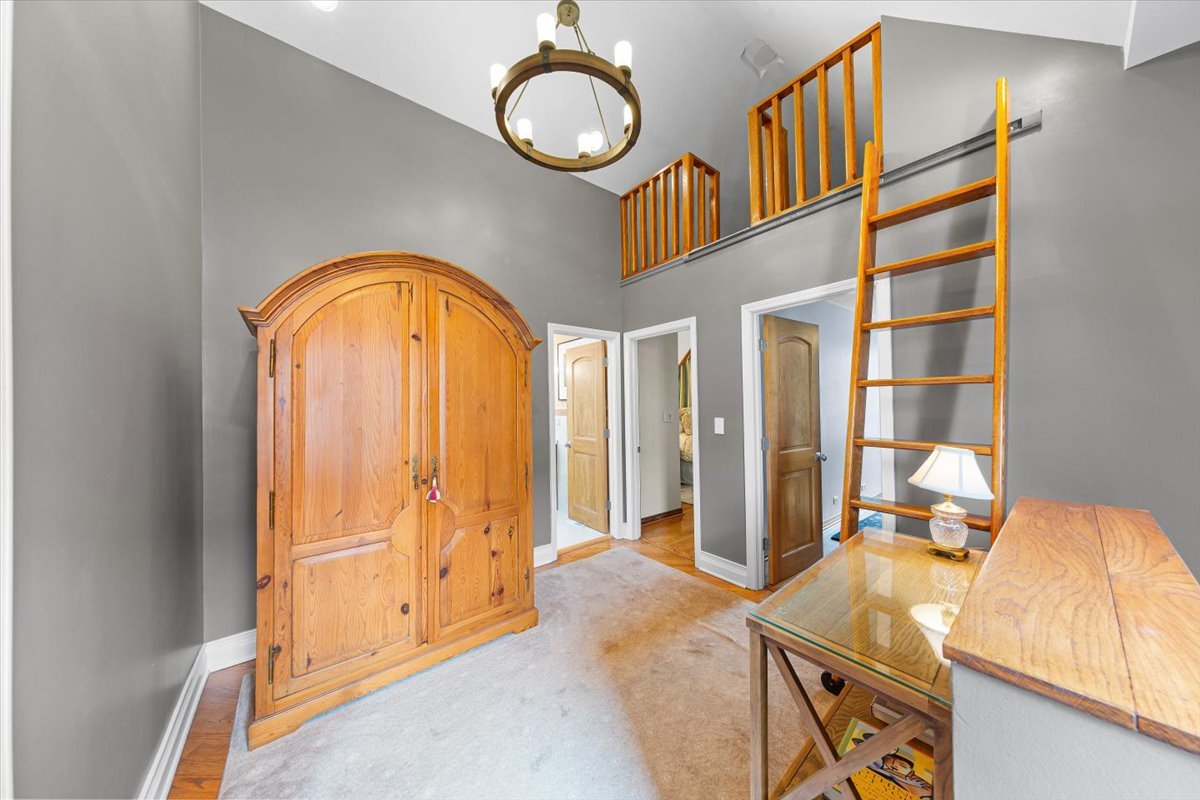 2324 West Mclean Avenue Chicago IL 60647