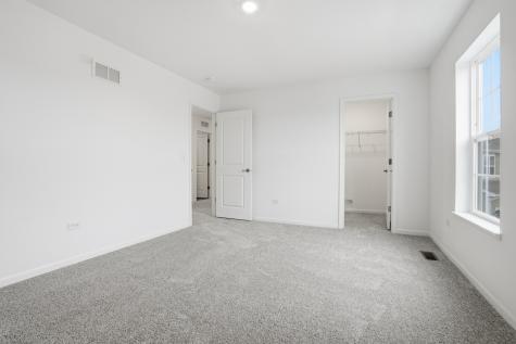 351 Danforth Drive Oswego IL 60543