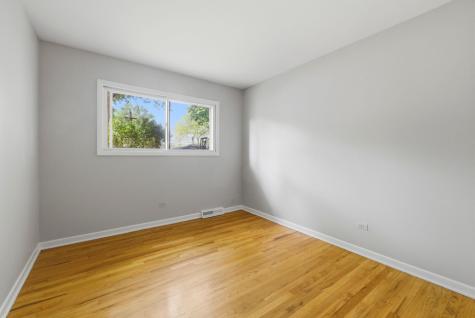 579 Dawes Avenue Glen Ellyn IL 60137