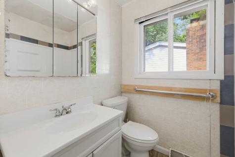579 Dawes Avenue Glen Ellyn IL 60137