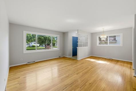 579 Dawes Avenue Glen Ellyn IL 60137