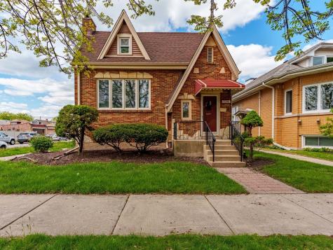 2246 Clinton Avenue Berwyn IL 60402