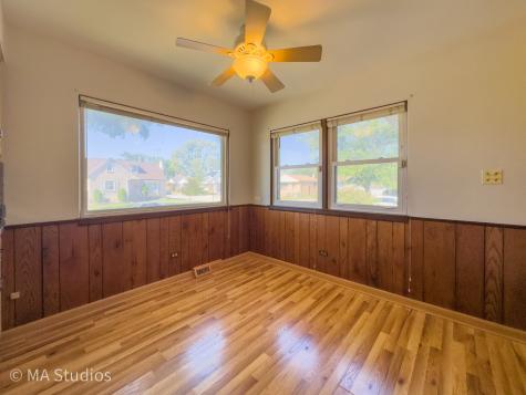 8636 40TH Street Lyons IL 60534