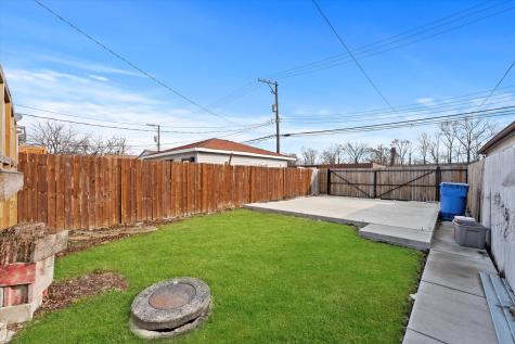 8443 South Green Street Chicago IL 60620