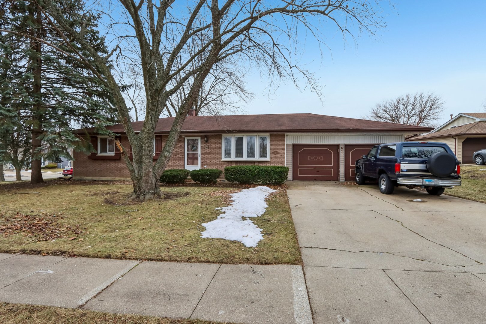 641 Winthrop Avenue Glendale Heights IL 60139