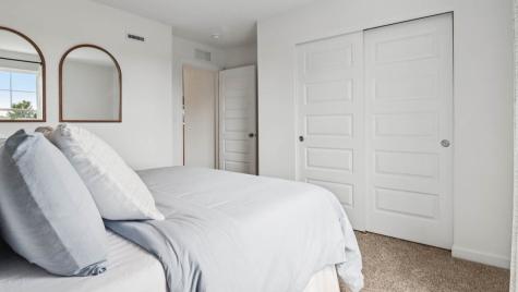 1871 Keating Drive Aurora IL 60503