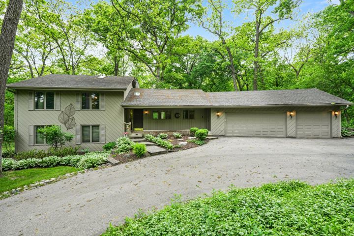 10876 Crockett Road Roscoe IL 61073