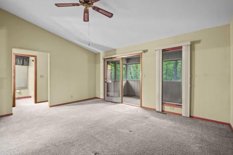10876 Crockett Road Roscoe IL 61073