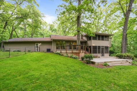 10876 Crockett Road Roscoe IL 61073