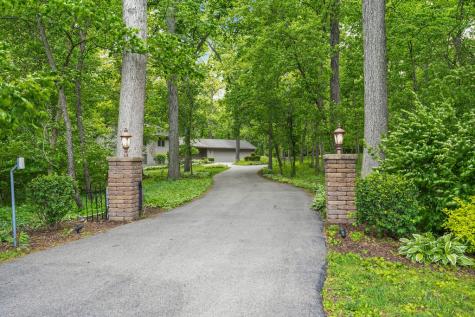 10876 Crockett Road Roscoe IL 61073