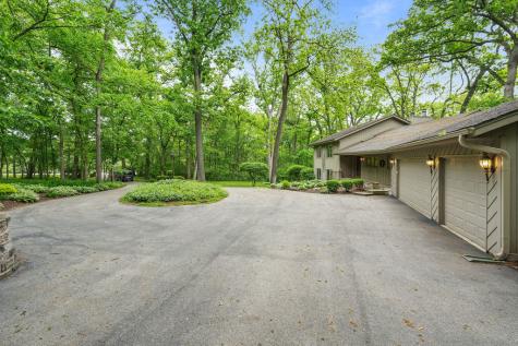 10876 Crockett Road Roscoe IL 61073