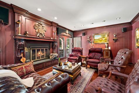320 Woodley Road Winnetka IL 60093