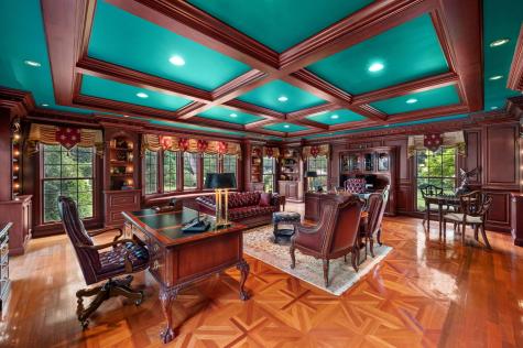 320 Woodley Road Winnetka IL 60093