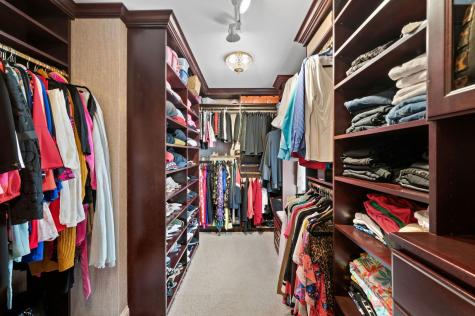320 Woodley Road Winnetka IL 60093