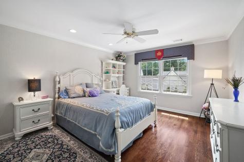 320 Woodley Road Winnetka IL 60093