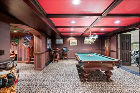 320 Woodley Road Winnetka IL 60093