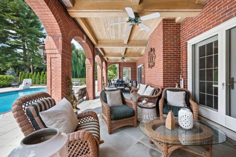 320 Woodley Road Winnetka IL 60093