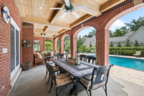 320 Woodley Road Winnetka IL 60093