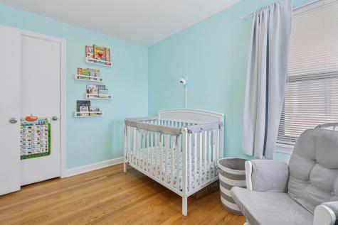 2337 South 2nd Avenue North Riverside IL 60546