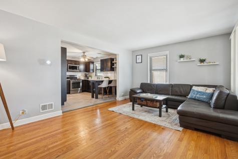 2337 South 2nd Avenue North Riverside IL 60546