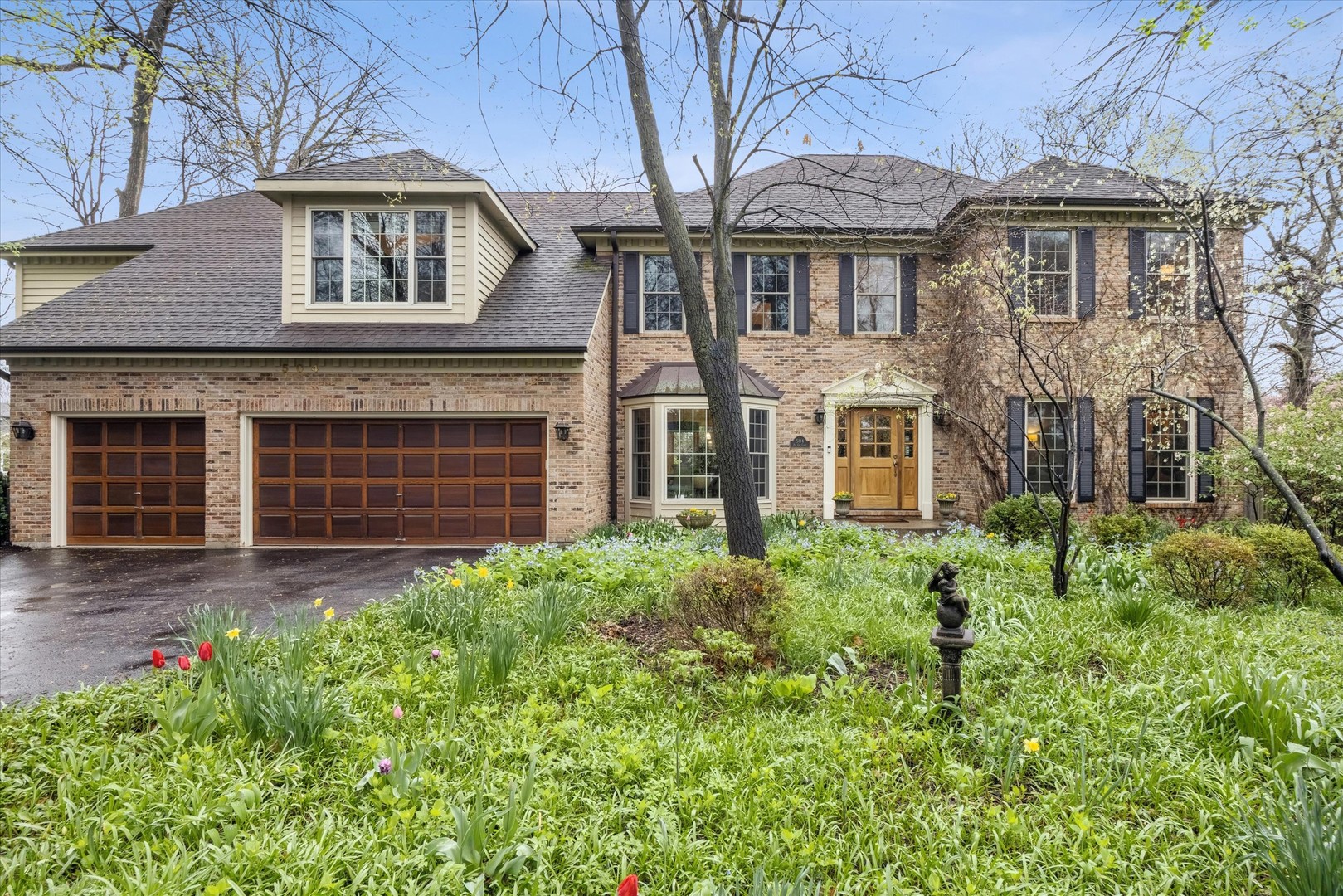 504 Pin Oak Court St. Charles IL 60174