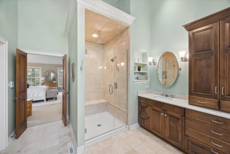 504 Pin Oak Court St. Charles IL 60174