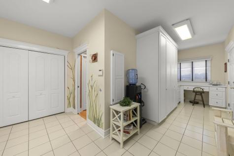 20812 North Swansway Deer Park IL 60010