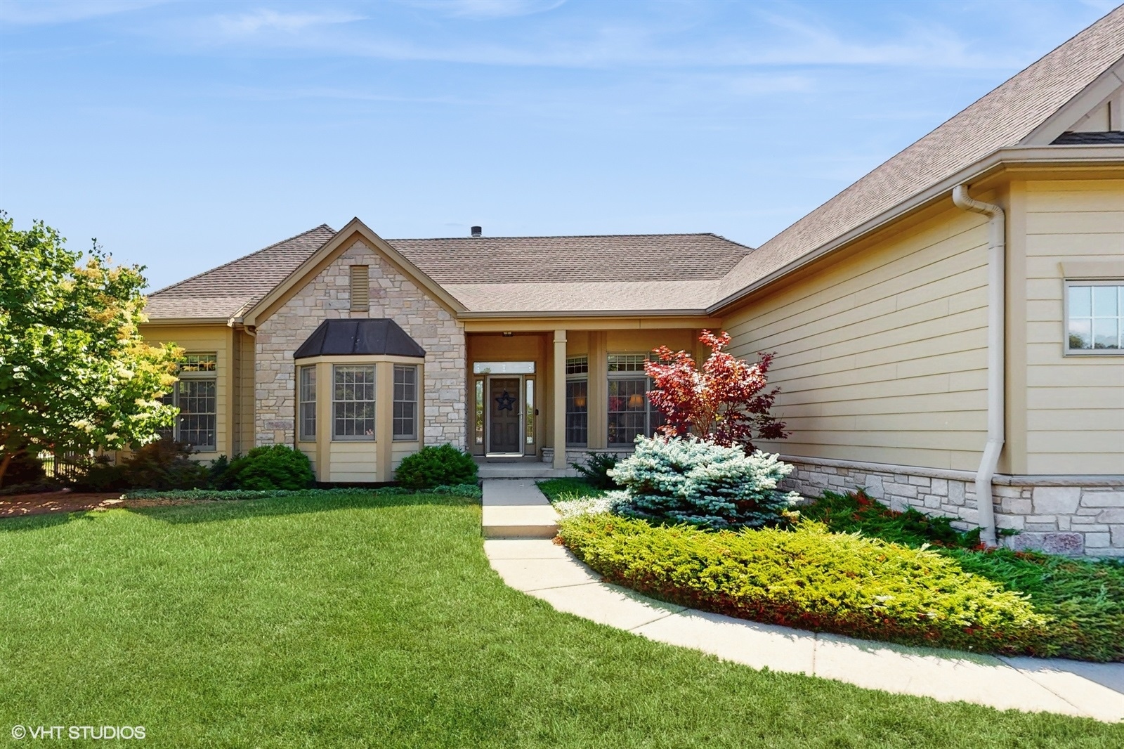 870 Legacy Ridge Algonquin IL 60102
