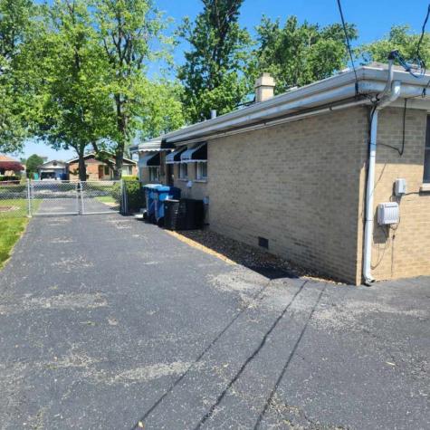 3859 153RD Street Midlothian IL 60445