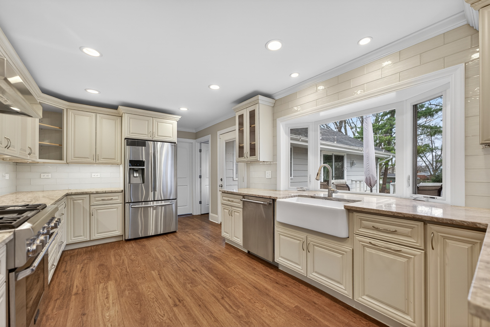 270 South Ott Avenue Glen Ellyn IL 60137