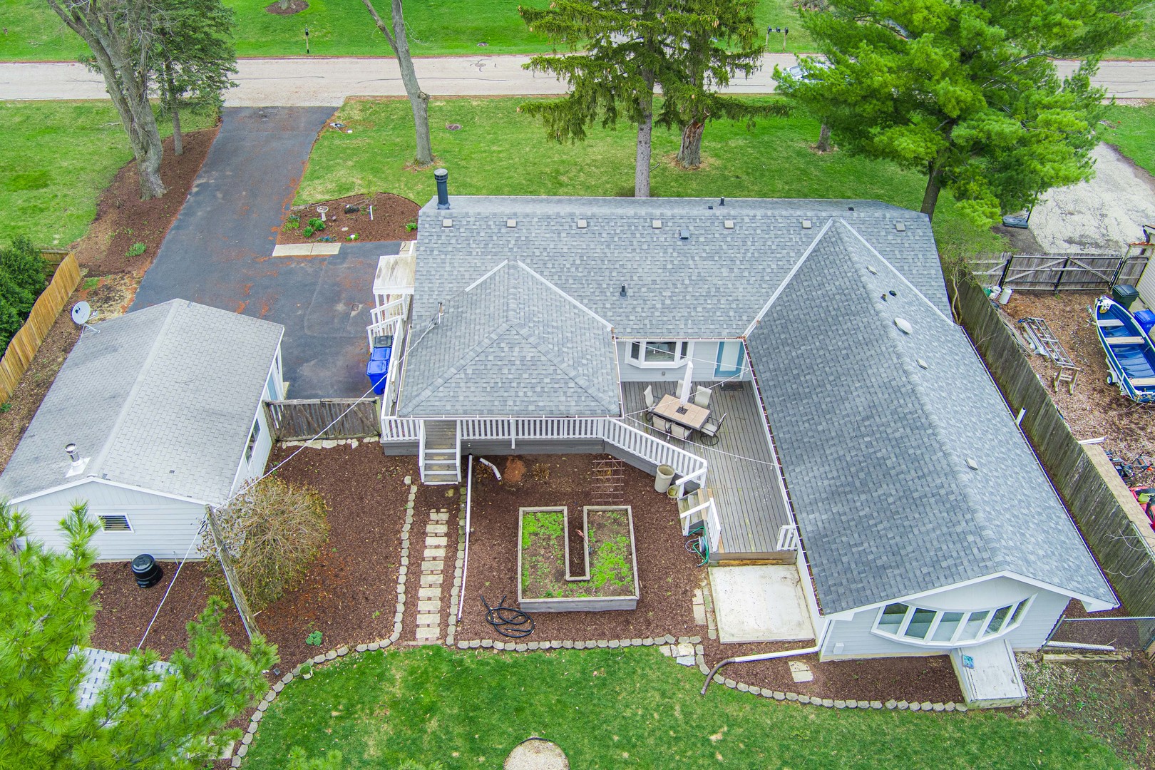 270 South Ott Avenue Glen Ellyn IL 60137