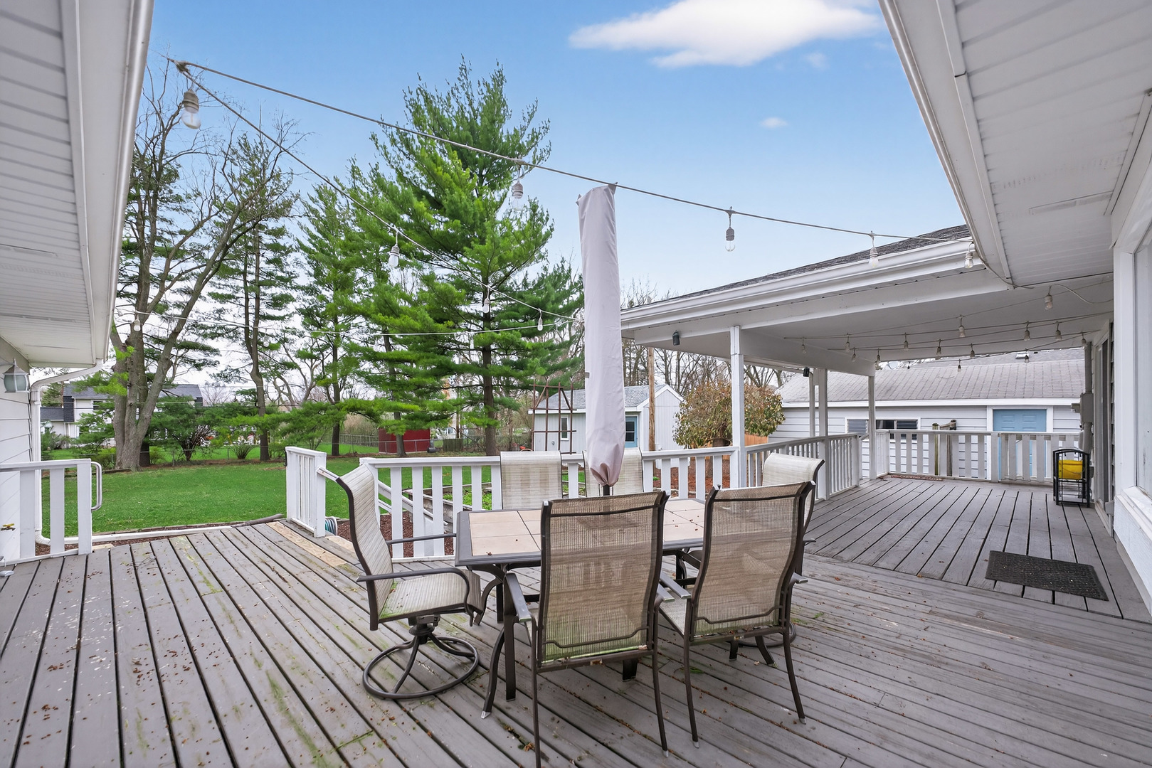 270 South Ott Avenue Glen Ellyn IL 60137